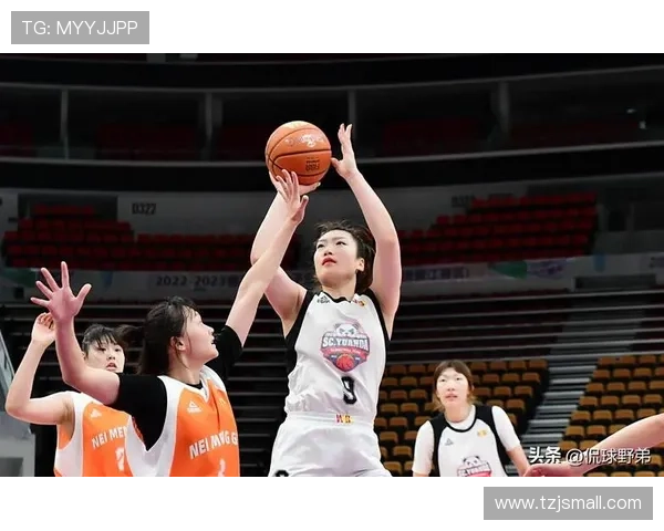 女篮决赛广东队主场加冕冠军四川顽强拼搏同场激战互致敬意感恩彼此