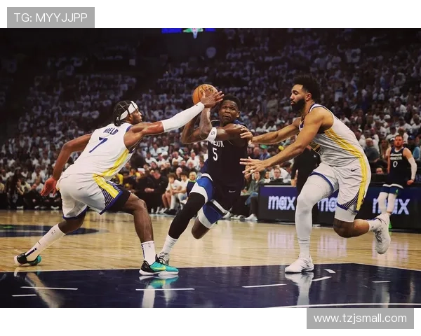 兰德尔砍下32分助攻力挺 森林狼主场力克奇才迎来胜利